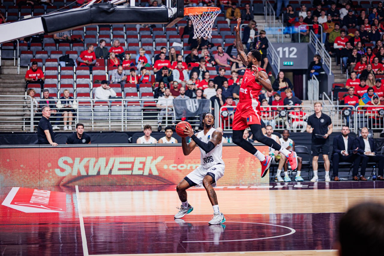 Огненная победа! "Прометей" в первой игре Еврокубка не оставил шансов "Гамбургу" (фото)